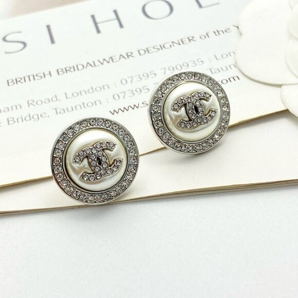 Chanel Pearl CC Stud Earrings ✨ | Crystal Logo Round Design - Picture 1 of 7